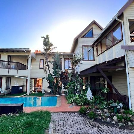 فندق The Wood House امبانجيني المظهر الخارجي الصورة