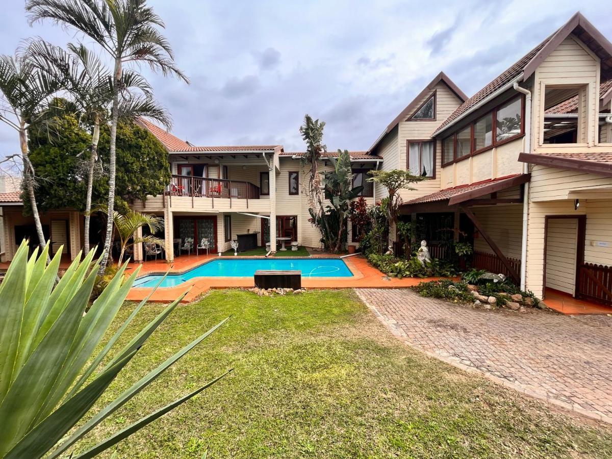 فندق The Wood House امبانجيني المظهر الخارجي الصورة
