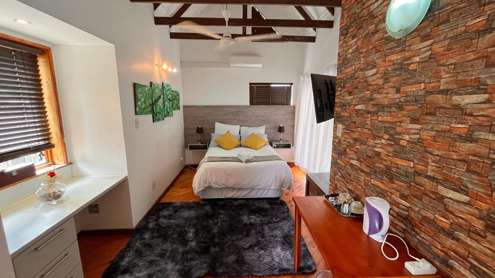 فندق The Wood House امبانجيني المظهر الخارجي الصورة