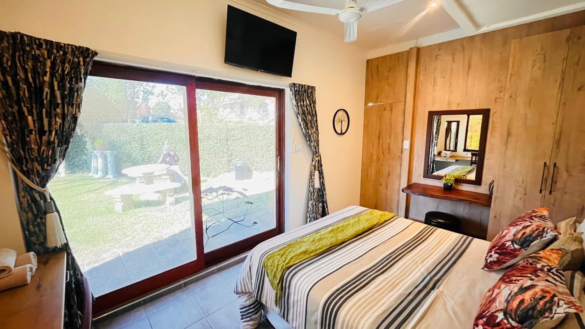 فندق The Wood House امبانجيني المظهر الخارجي الصورة